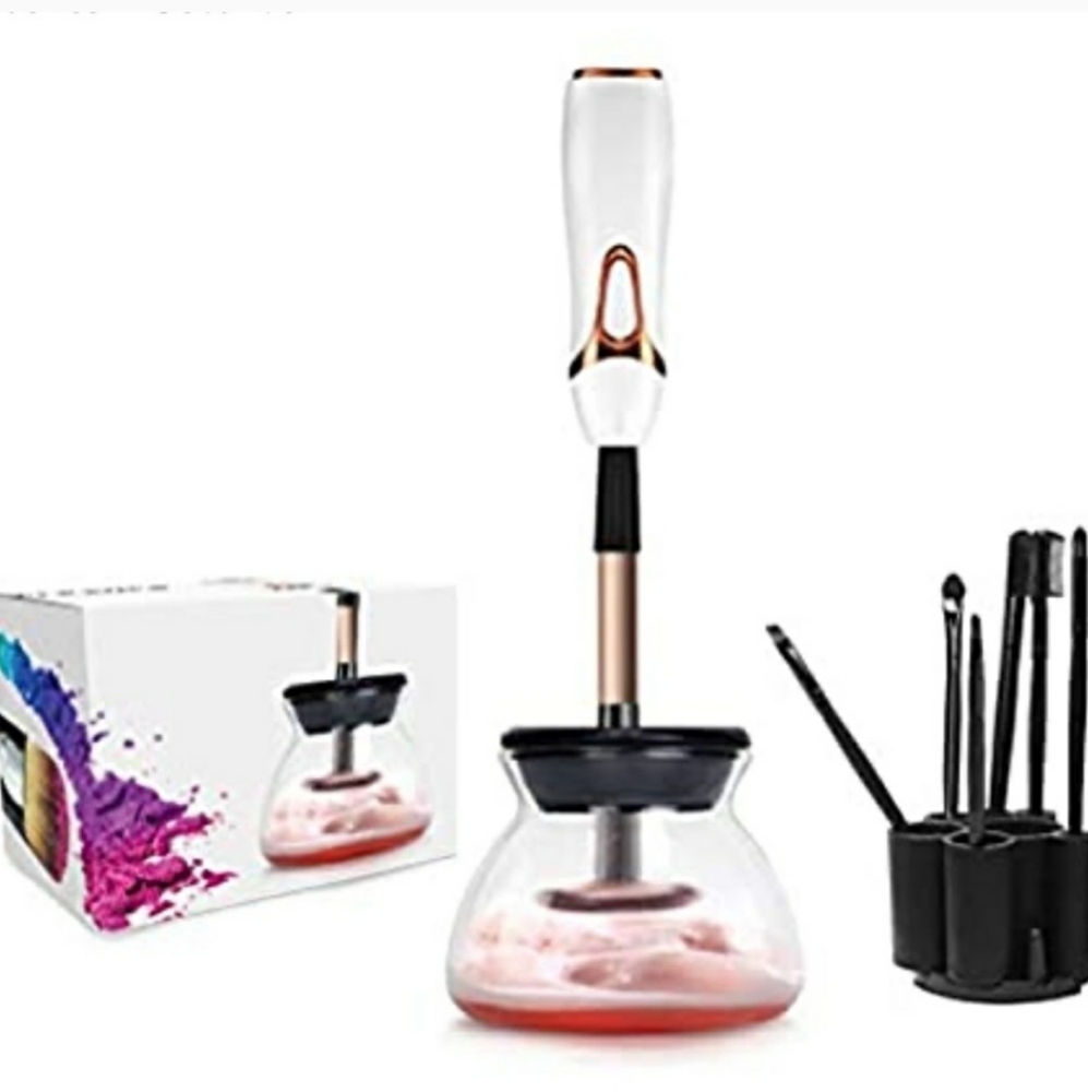 Makeup brush cleaner